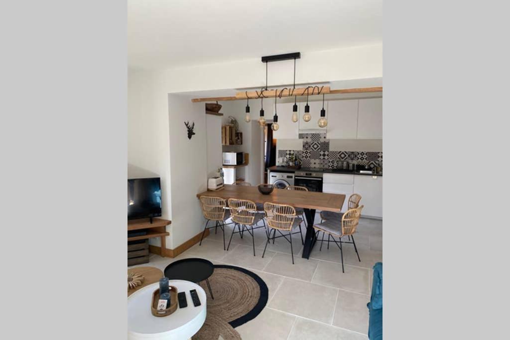 Bel Appartement 8 Personnes A Saint Chaffrey Exterior photo